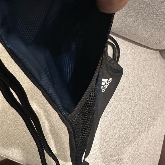 Adidas Unisex Sackpack - NWT - Picture 5 of 6